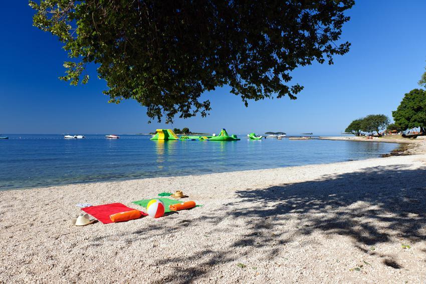 Vacanceselect Premium Lodge Polari Ровин Екстериор снимка
